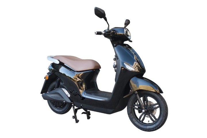 Electric scooter with pedals (2).png