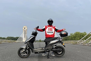 Green Commuting Solutions: Why Adults Are Opting for Electric Scooters with Pedals