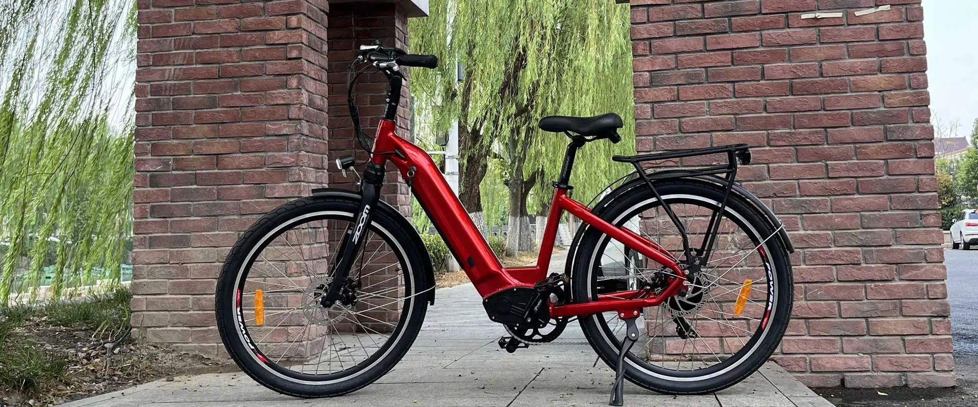 Vélo électrique à batterie cachée